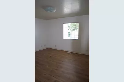 270 E Center St, Bountiful, UT 84010 - Photo 16