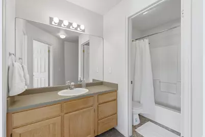 6983 S Ufizzi Ct, West Jordan, UT 84084 - Photo 22