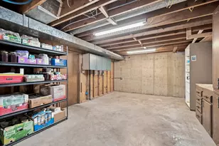 300 E 1650 S, Bountiful, UT 84010 - Photo 34