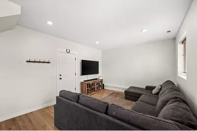 3947 W Donalbain St, South Jordan, UT 84009 - Photo 10