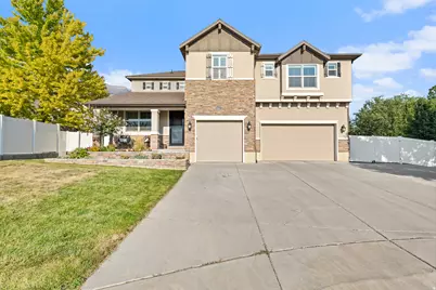 166 N 765 E, Pleasant Grove, UT 84062 - Photo 2