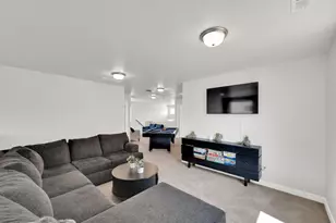3052 S 2425 W, Syracuse, UT 84075 - Photo 24