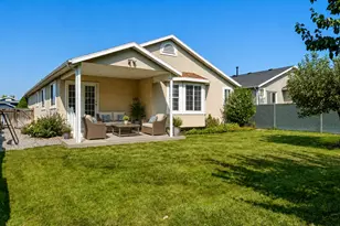 9748 N Ferguson Dr, Cedar Hills, UT 84062 - Photo 2