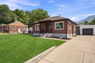 2861 S 2700 E, Salt Lake City, UT 84109 - Photo 2
