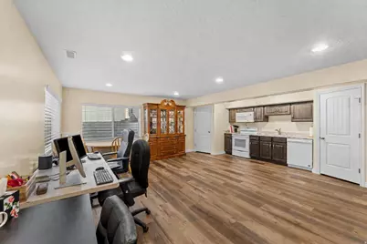 5361 W Esher St, Herriman, UT 84096 - Photo 32