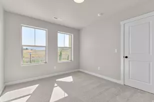 7002 W Terraine Rd, West Jordan, UT 84081 - Photo 16