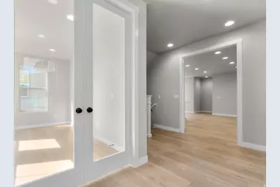 7002 W Terraine Rd, West Jordan, UT 84081 - Photo 6