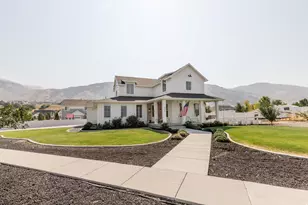 396 E 200 N, Millville, UT 84326 - Photo 2