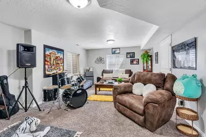 4618 W Oyster Shell Rd, South Jordan, UT 84009 - Photo 26
