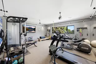 2550 E Brentwood Dr, Holladay, UT 84121 - Photo 44