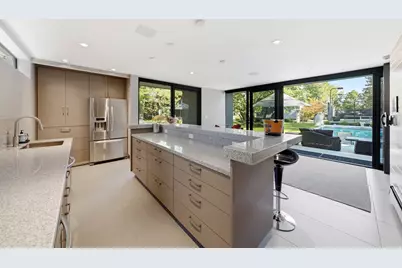 2550 E Brentwood Dr, Holladay, UT 84121 - Photo 20
