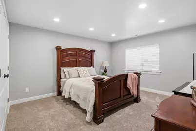 5492 Derby Ln, Stansbury Park, UT 84074 - Photo 34