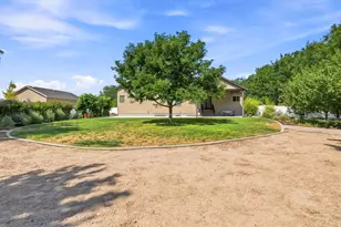 5492 Derby Ln, Stansbury Park, UT 84074 - Photo 46