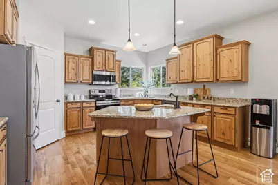 5492 Derby Ln, Stansbury Park, UT 84074 - Photo 10