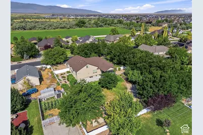 5492 Derby Ln, Stansbury Park, UT 84074 - Photo 54
