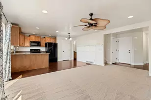 641 W Saratoga Chase Dr, Saratoga Springs, UT 84045 - Photo 10