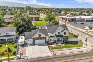 410 E Pages Ln, Centerville, UT 84014 - Photo 42