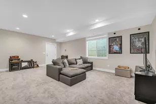410 E Pages Ln, Centerville, UT 84014 - Photo 30