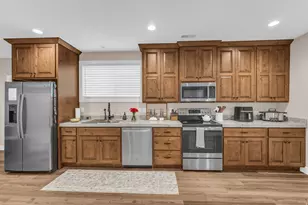 410 E Pages Ln, Centerville, UT 84014 - Photo 28