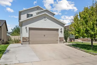 1687 E Downwater St, Eagle Mountain, UT 84005 - Photo 2