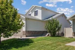 1687 E Downwater St, Eagle Mountain, UT 84005 - Photo 4