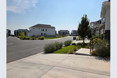 5006 W Northwood Ln N, Highland, UT 84003 - Photo 22