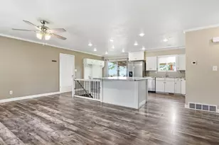 435 S Fuhriman Dr, Providence, UT 84332 - Photo 6