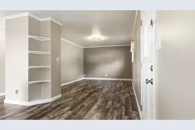 435 S Fuhriman Dr, Providence, UT 84332 - Photo 4