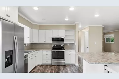 435 S Fuhriman Dr, Providence, UT 84332 - Photo 10