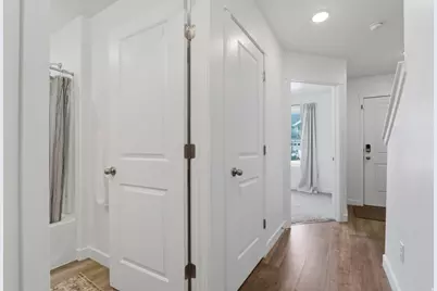 1097 E Waterway Ln, Saratoga Springs, UT 84045 - Photo 18