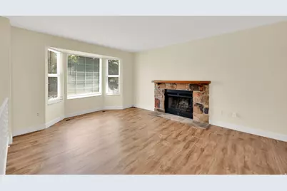 2432 W Harvey Hts Cir, Taylorsville, UT 84129 - Photo 4