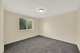 2432 W Harvey Hts Cir, Taylorsville, UT 84129 - Photo 12