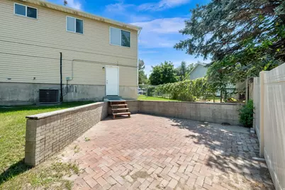 2432 W Harvey Hts Cir, Taylorsville, UT 84129 - Photo 22
