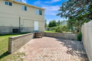 2432 W Harvey Hts Cir, Taylorsville, UT 84129 - Photo 22