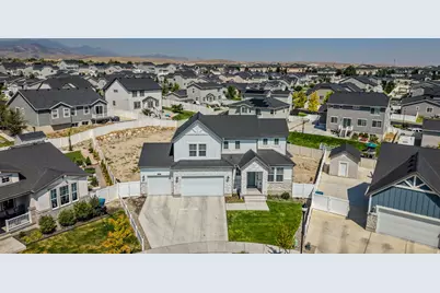 6784 W 8070 S, West Jordan, UT 84081 - Photo 16