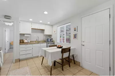 1207 S Mission Rd W, Salt Lake City, UT 84104 - Photo 8