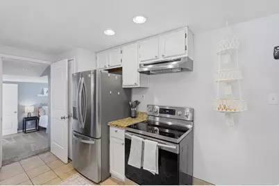 1207 S Mission Rd W, Salt Lake City, UT 84104 - Photo 10