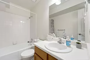 5049 S Scarsdale Ct, Taylorsville, UT 84129 - Photo 22