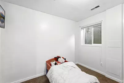 5049 S Scarsdale Ct, Taylorsville, UT 84129 - Photo 30