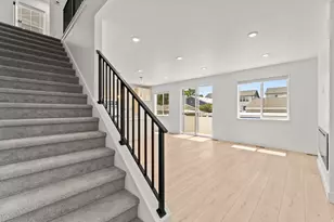 286 E Legacy Trail Ln, Midvale, UT 84047 - Photo 4