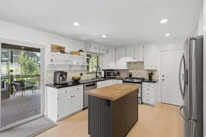 5842 S Fontaine Bleu Cir, Murray, UT 84121 - Photo 12