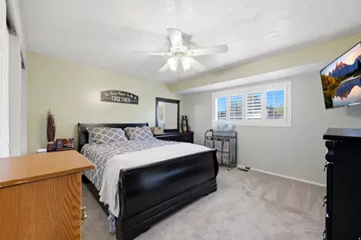 106 W 575 N, Kaysville, UT 84037 - Photo 18