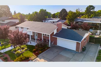 106 W 575 N, Kaysville, UT 84037 - Photo 2