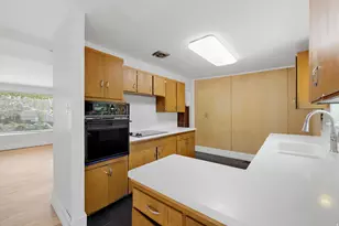 3001 E 4345 S, Holladay, UT 84124 - Photo 8