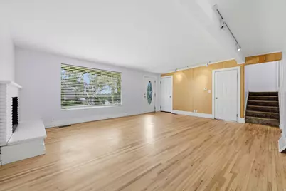 3001 E 4345 S, Holladay, UT 84124 - Photo 10