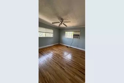 3001 E 4345 S, Holladay, UT 84124 - Photo 8