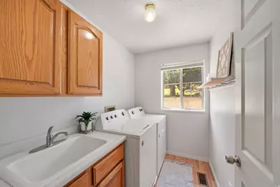730 E Scenic Dr, Spanish Fork, UT 84660 - Photo 18