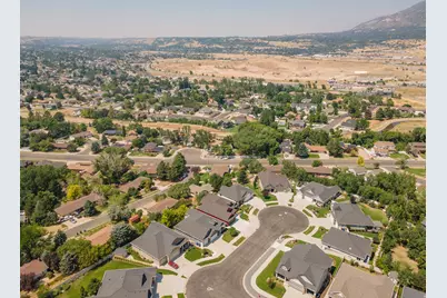 8045 S Sunshine Ct, South Weber, UT 84405 - Photo 52