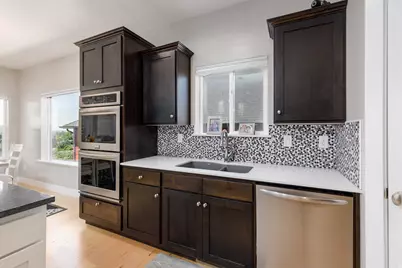 8045 S Sunshine Ct, South Weber, UT 84405 - Photo 10