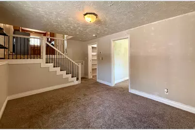 1275 W 200 N, Vernal, UT 84078 - Photo 16